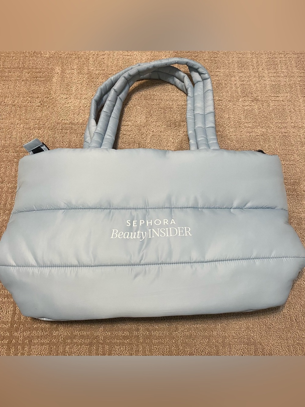 New {Sephora | Beauty Insider} Light Blue Quilted Tote Bag - Picture 3 of 14